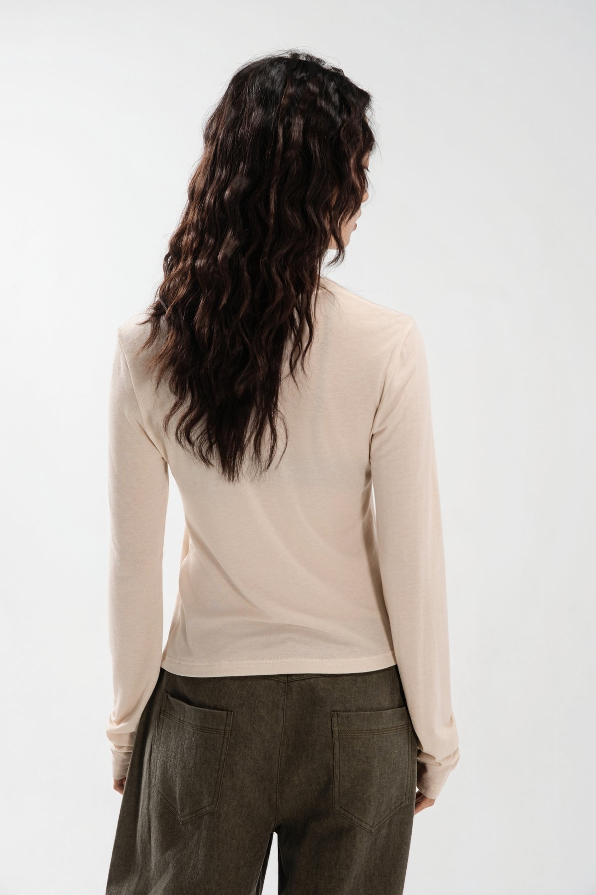 Lazy Thin Knit Long Sleeve Button Top (Beige)