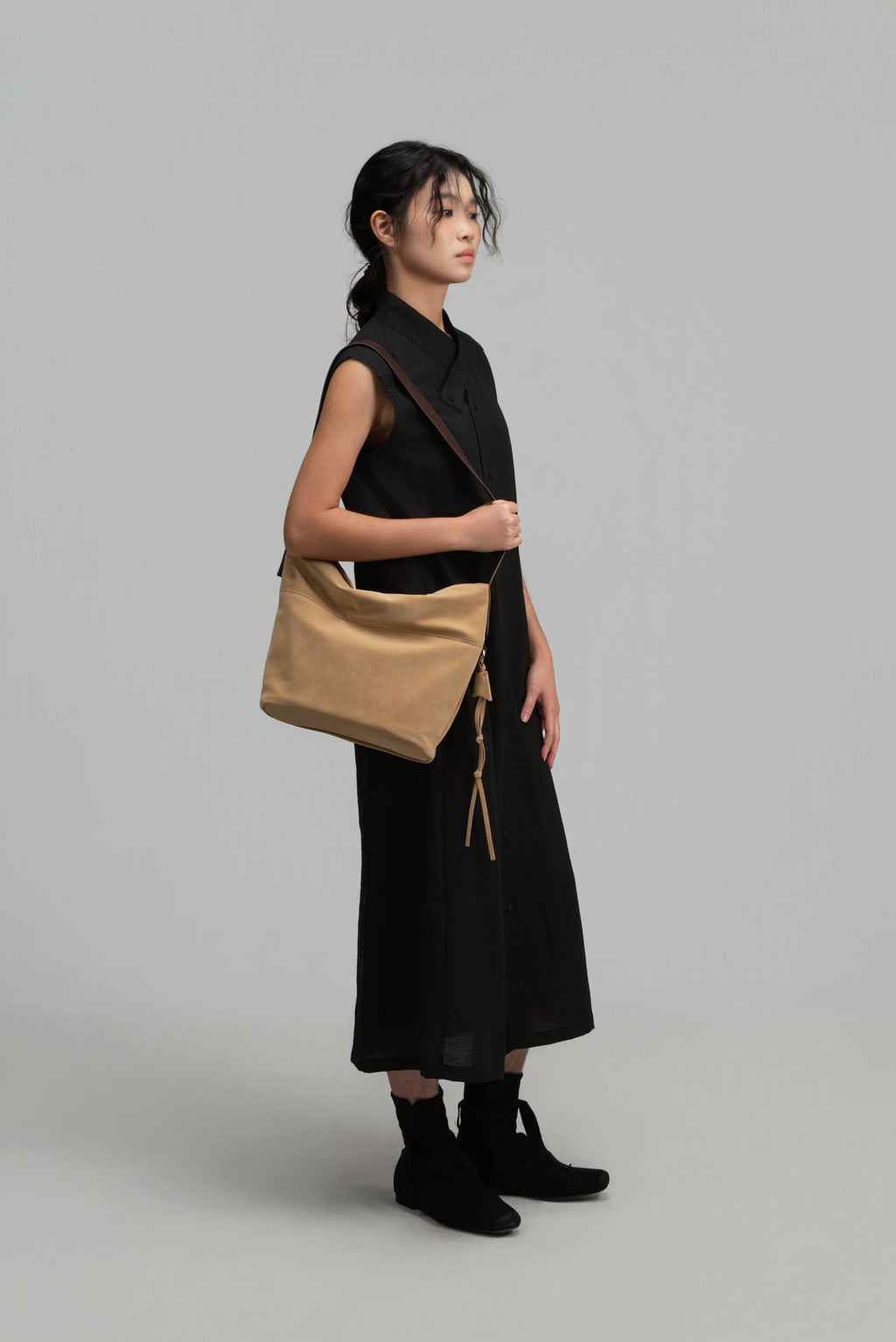 Small Soft Snow Leather Bag (Dune)