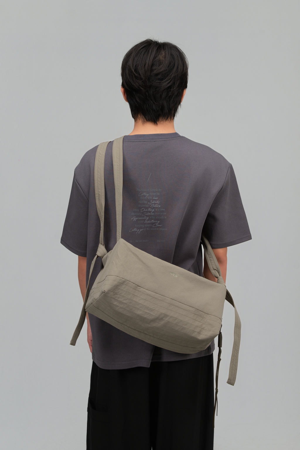 Medium Loaf Nylon Bag (Light Grey)