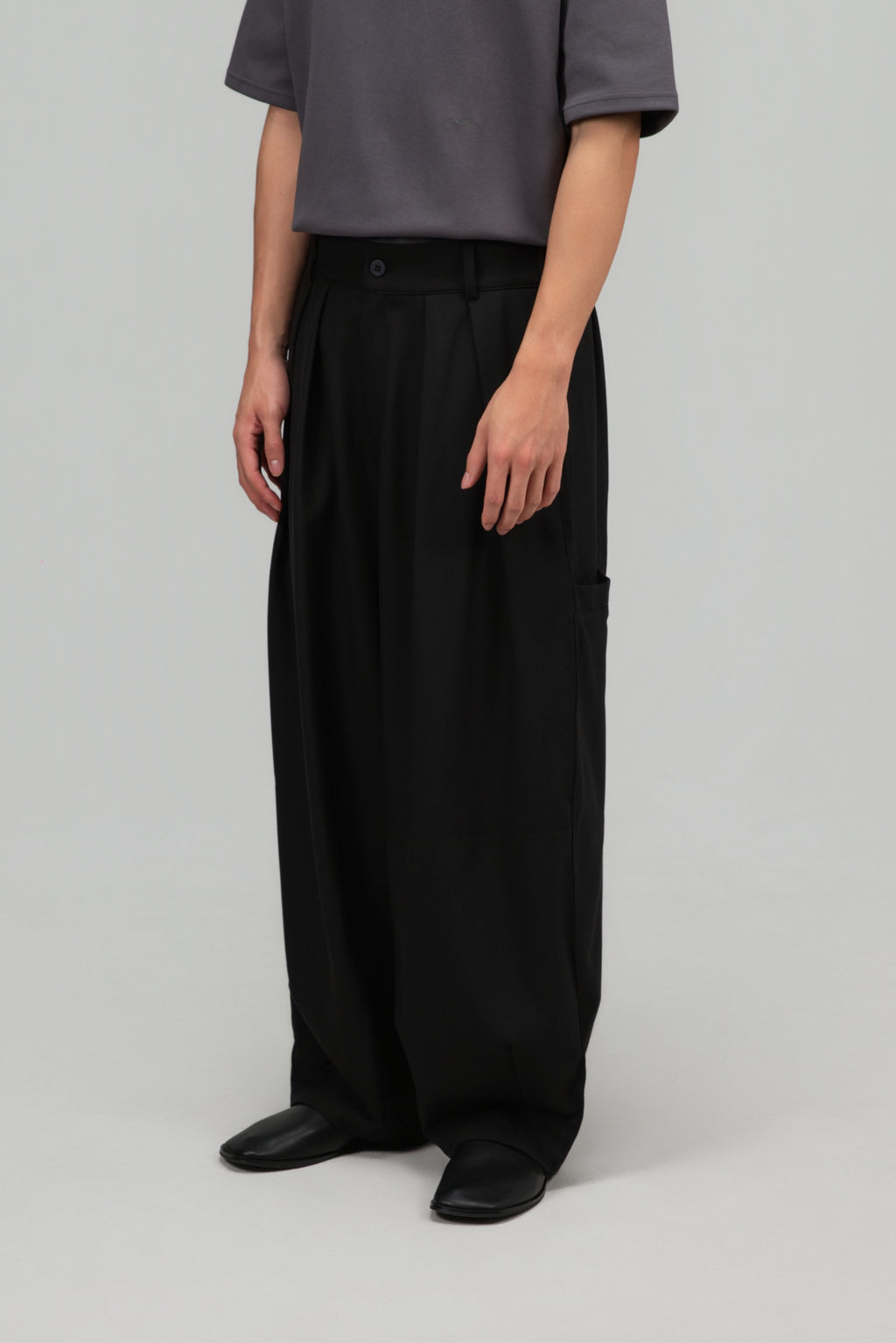 Gender Neutral Cocoon Trousers (Poly / Black)