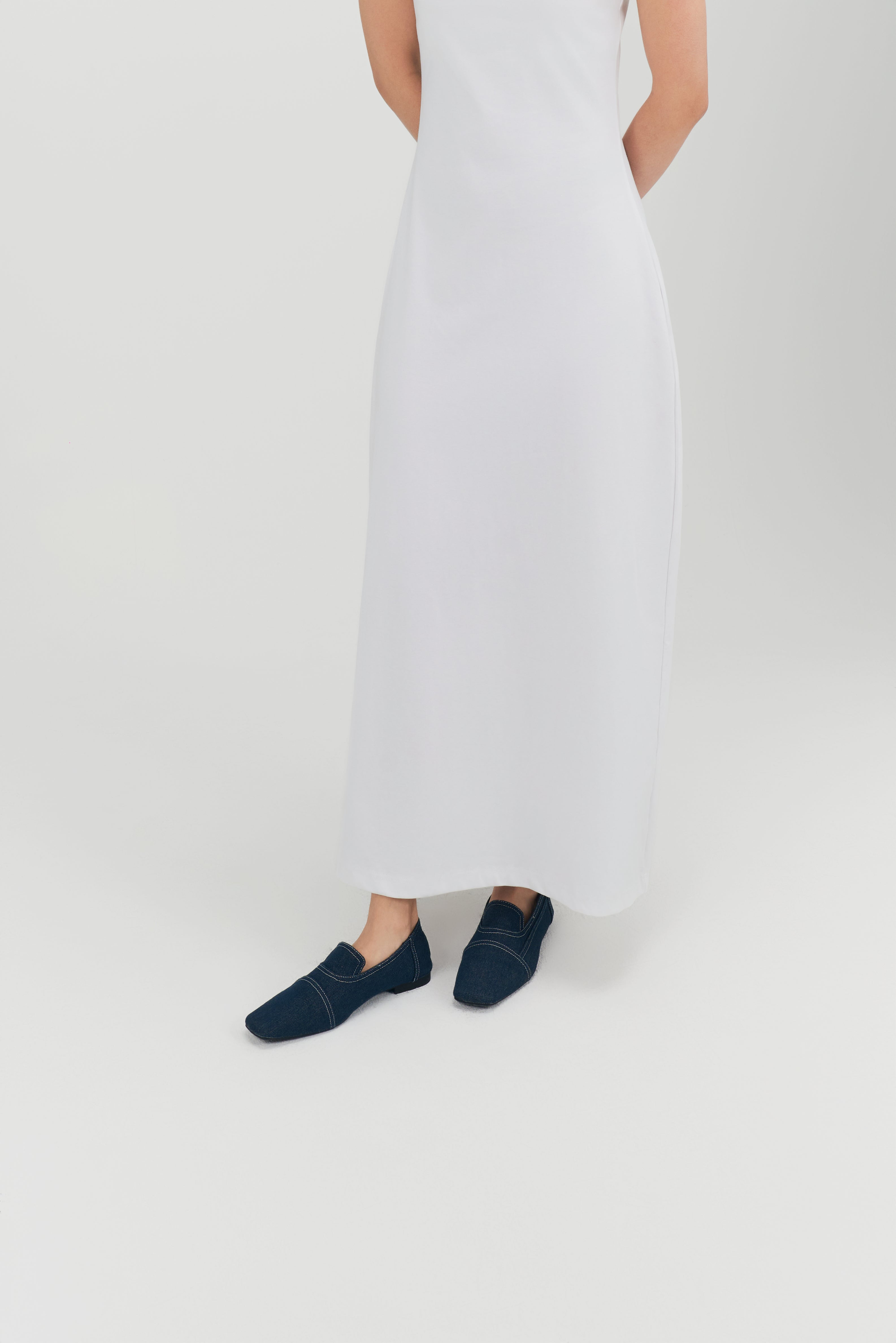 Classic - Irregular Back Tank Bra Dress (White)