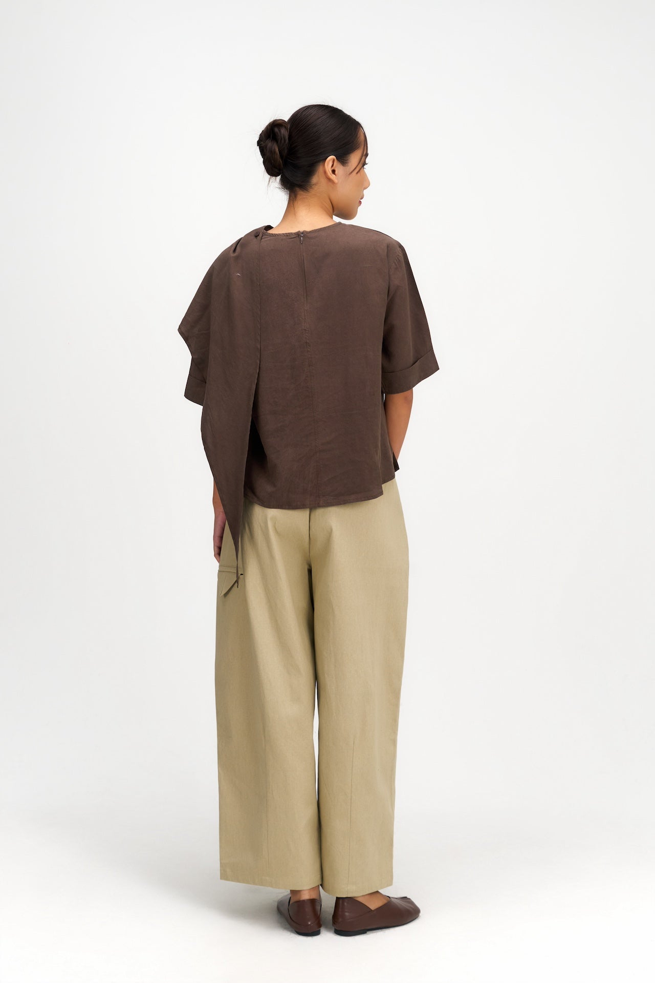 Neck-Scarf Half Sleeve Blouse (Brown)
