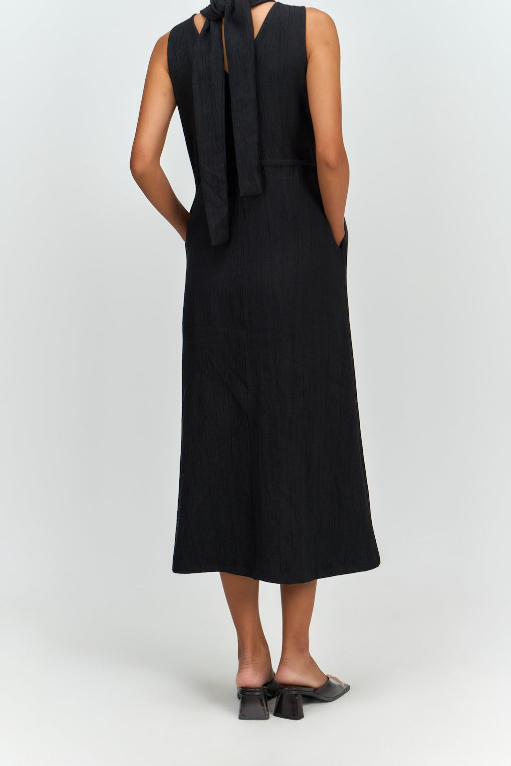 Pleated High Neck Scarf Dress (Black)