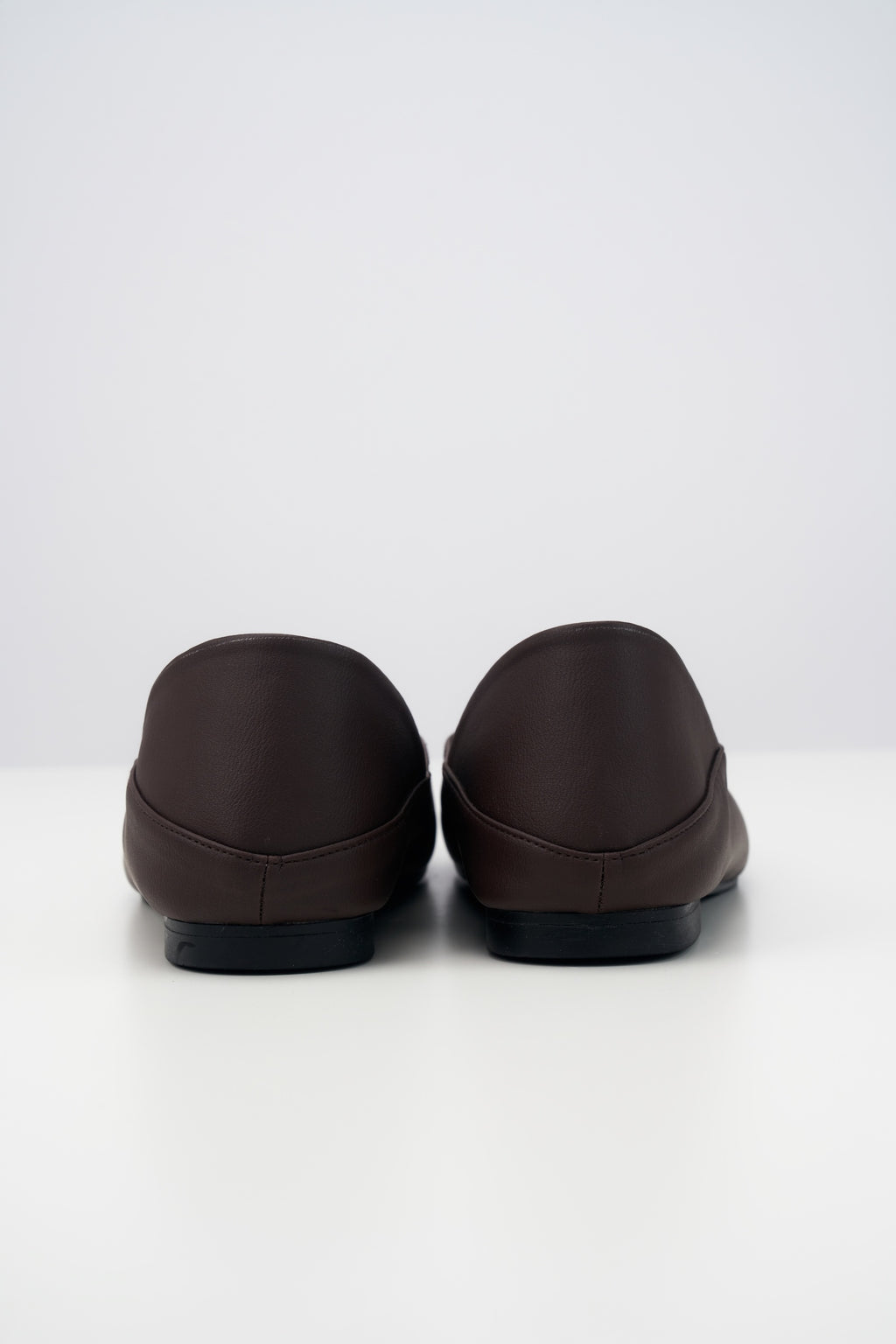 Snuglier x WES | Tsuri Tabi (Vintage Leather - Espresso)