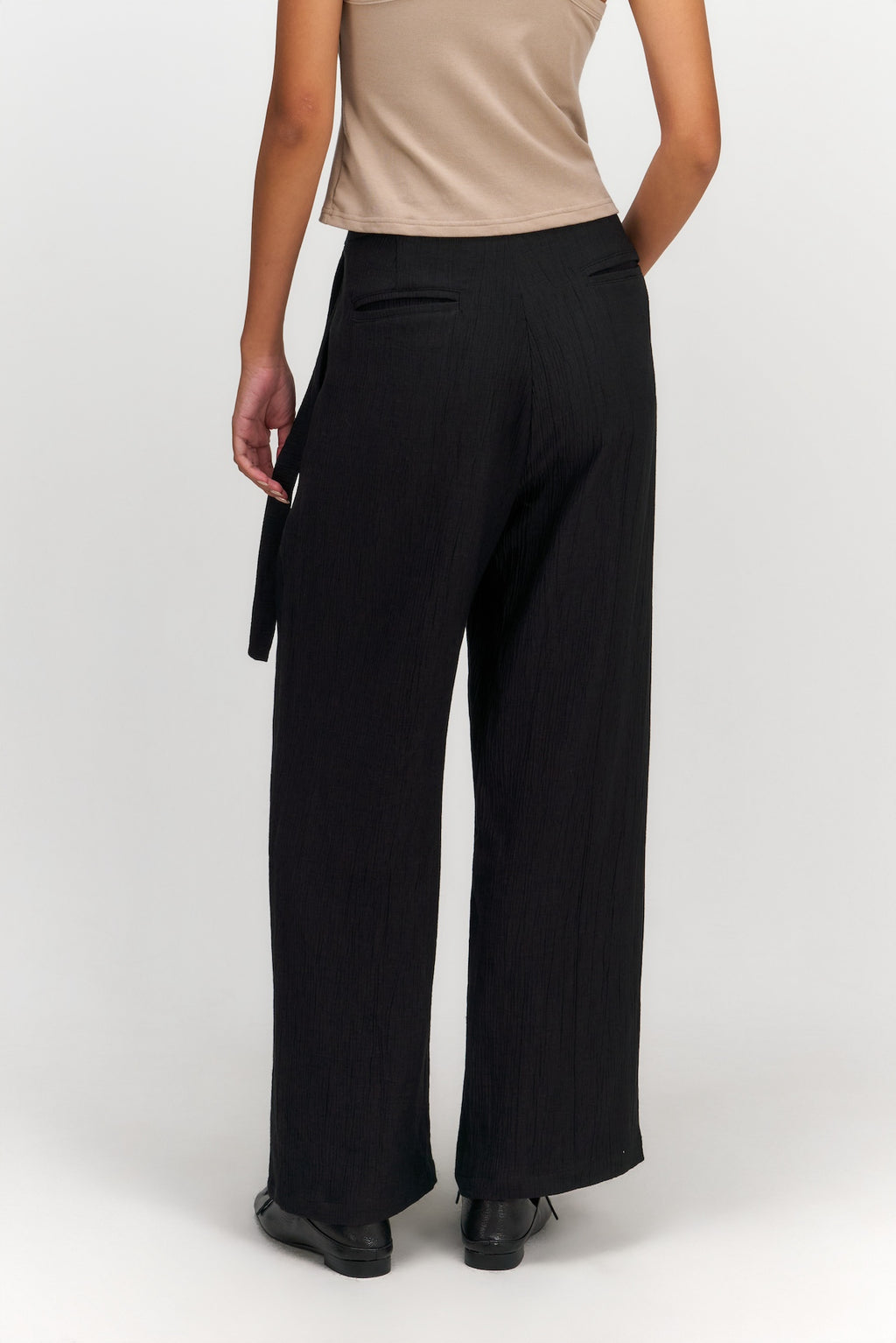 Tri Pleated Belted Trousers (Black)