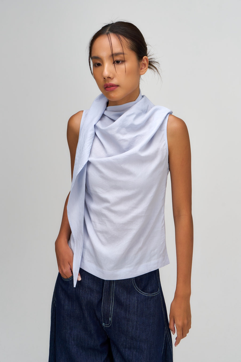 Triangle Neck-Scarf Tank Top (Blue)