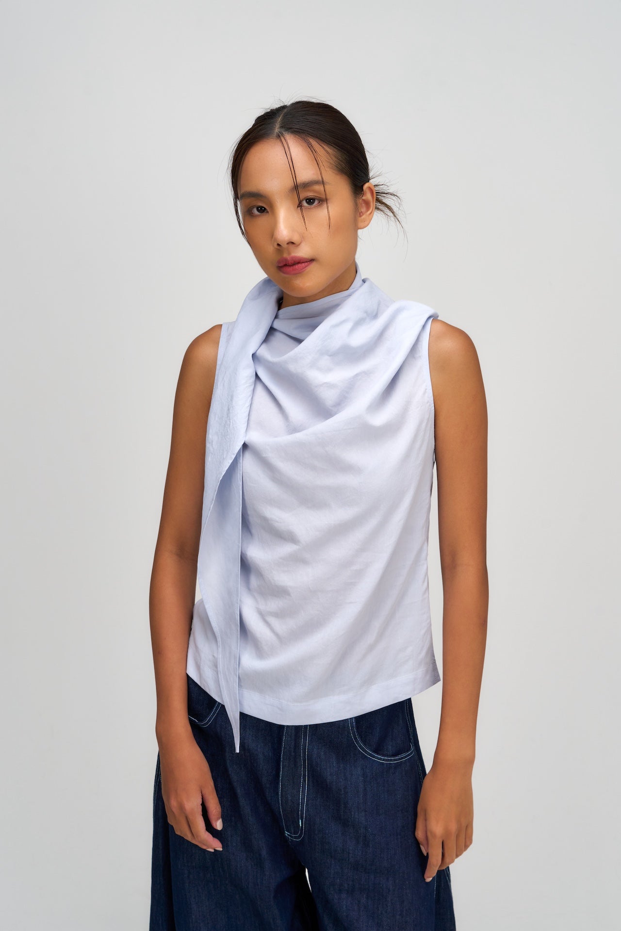 Triangle Neck-Scarf Tank Top (Blue)
