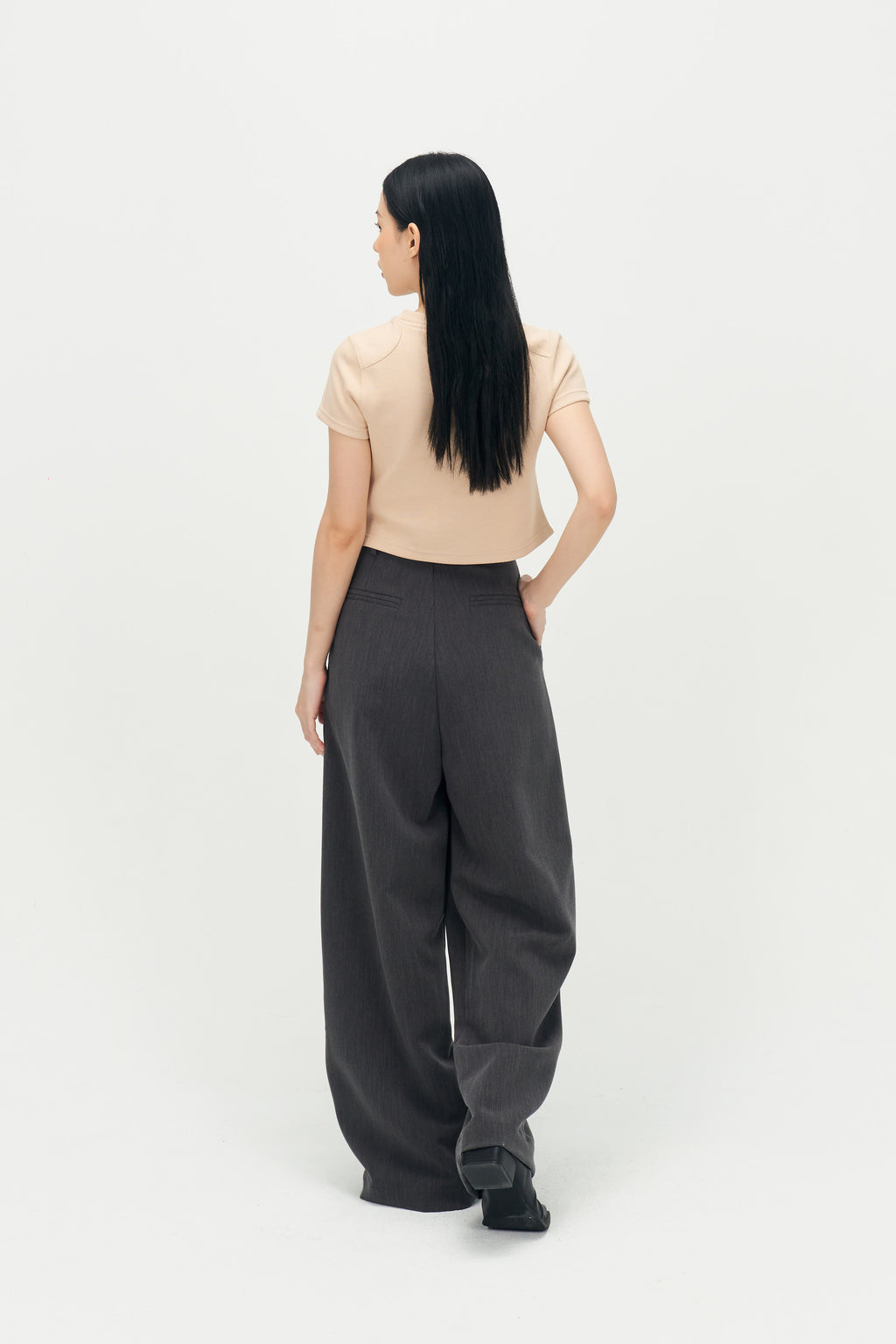 Classic - Straight Shoulder Crop Tee (Nude Blush)
