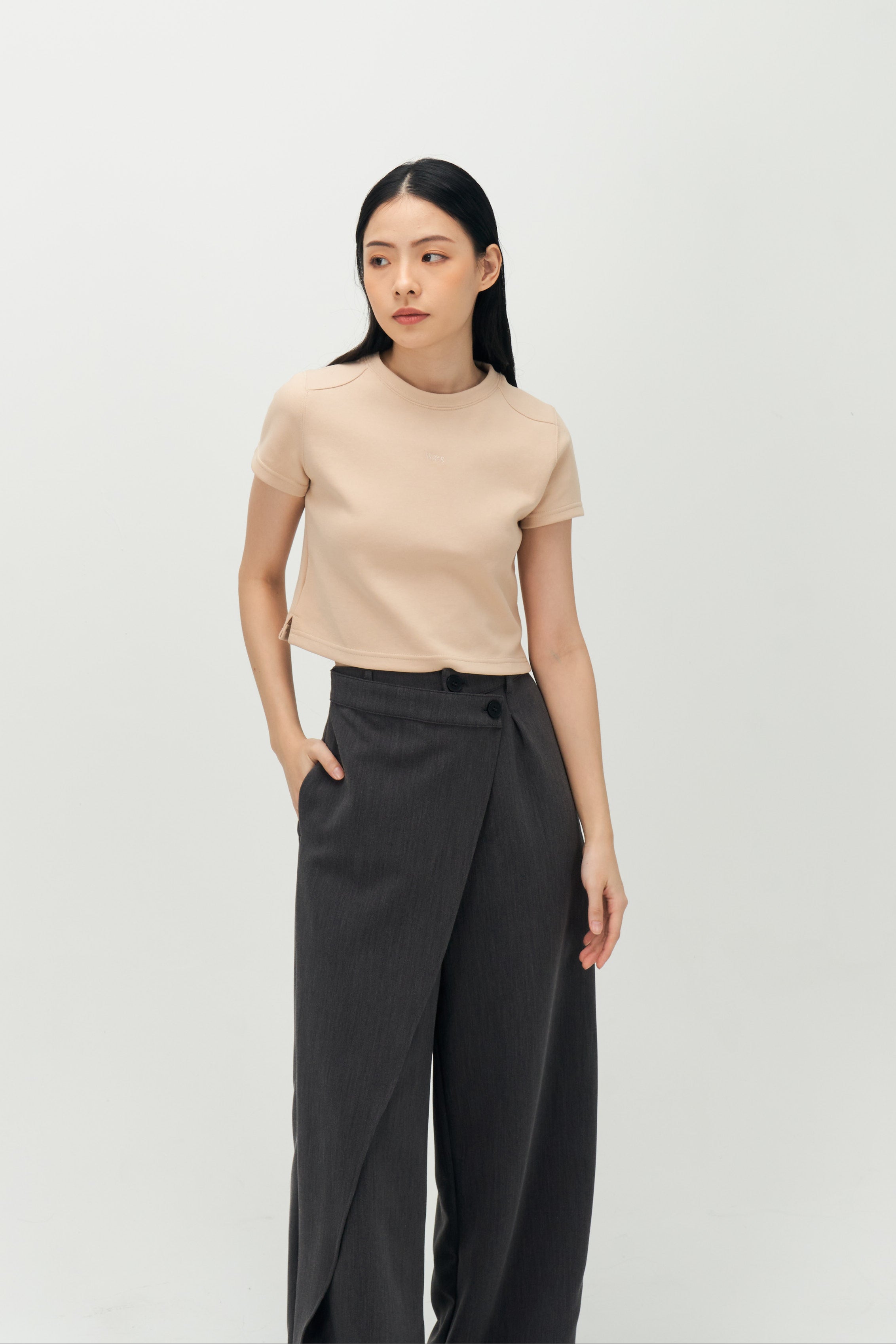 Classic - Straight Shoulder Crop Tee (Nude Blush)