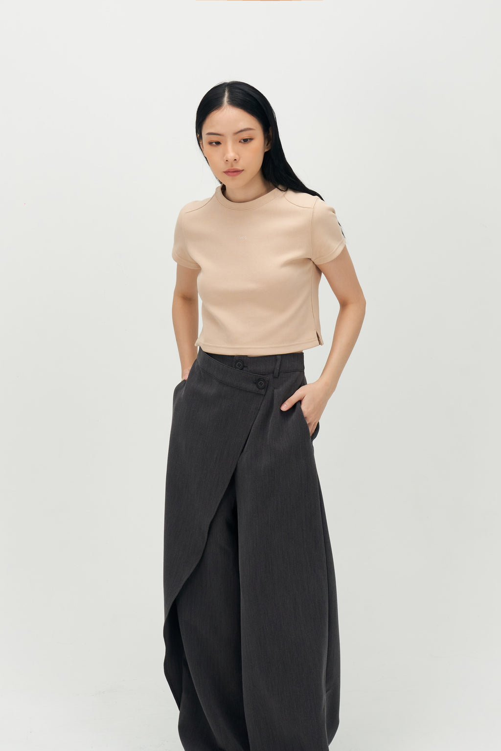 Classic - Straight Shoulder Crop Tee (Nude Blush)