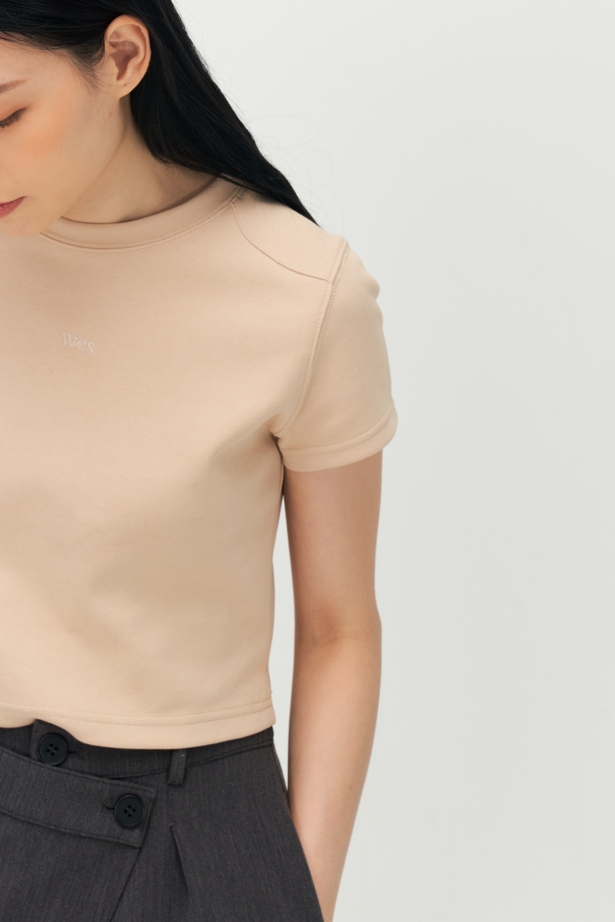 Classic - Straight Shoulder Crop Tee (Nude Blush)