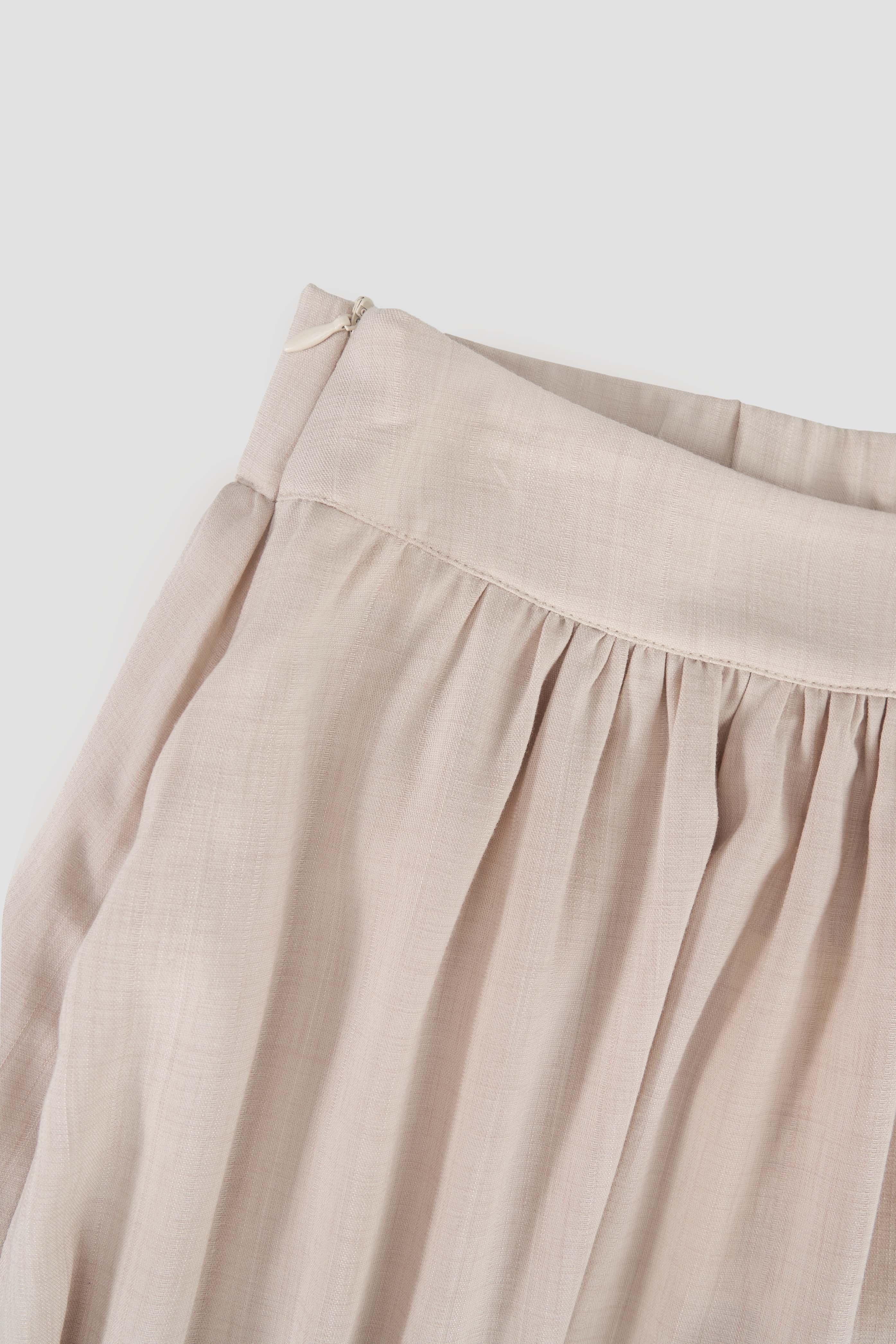 Classic - Side Slit Flare Long Skirt (Nude)