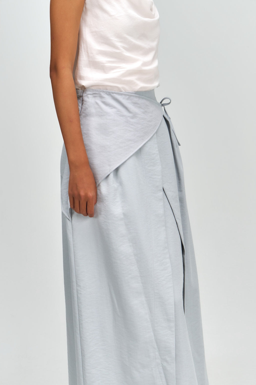 Waist Bandeu Layering Pleated Skirt - Plus Long (Light Blue)