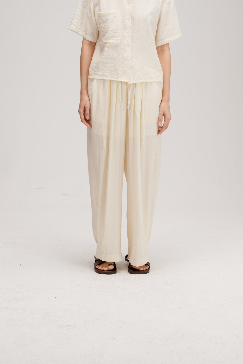 Convertible Wear Long Pants w/ Lining (Off White)
