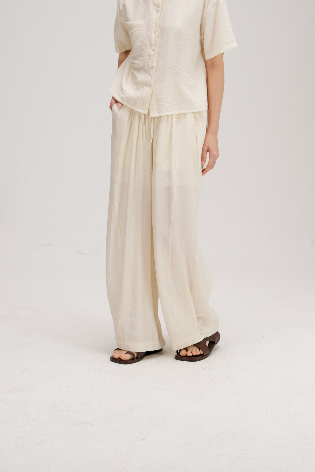 Convertible Wear Long Pants w/ Lining (Off White)