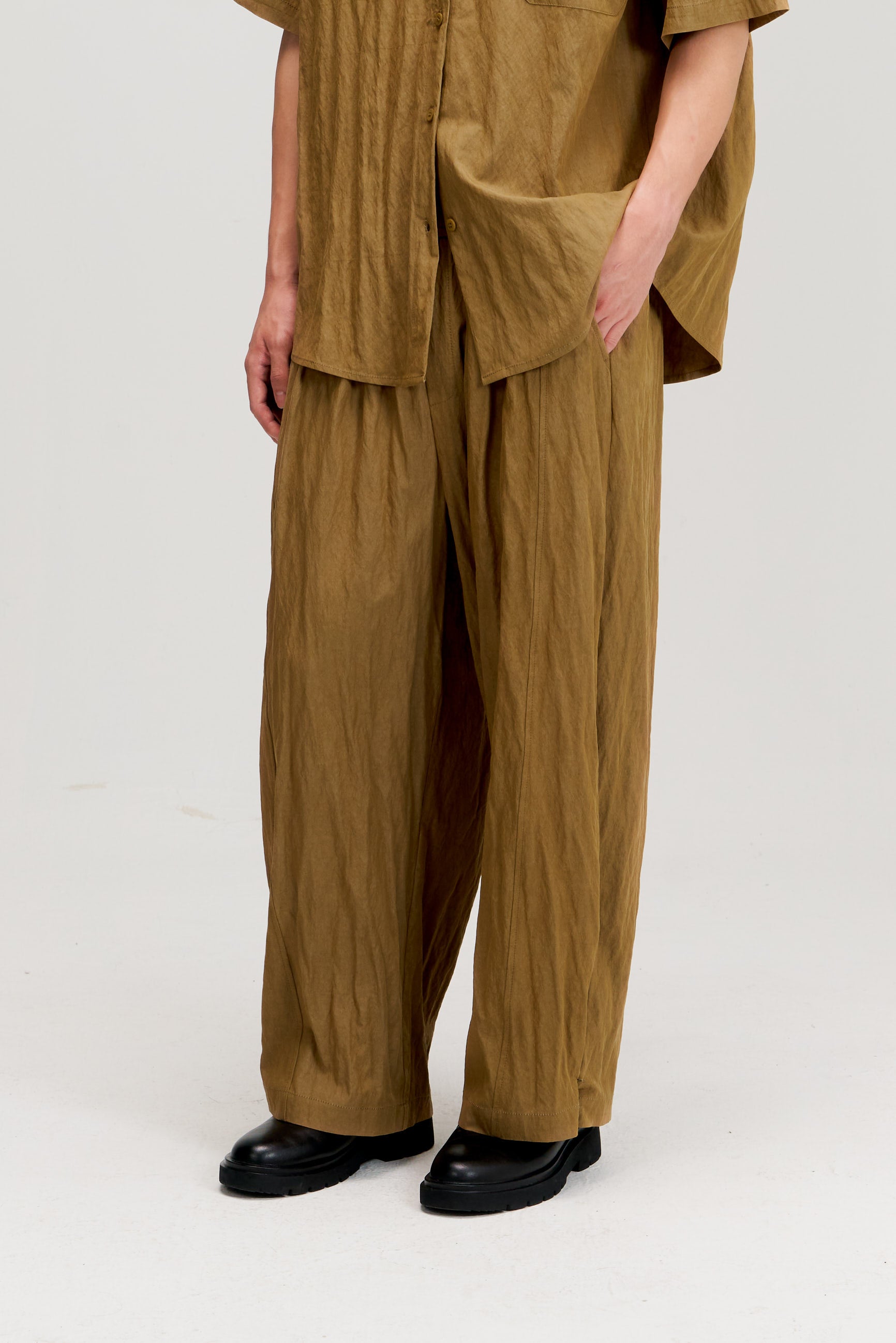 Gender Neutral Convertible Wear Long Pants 2.0 (Mud)