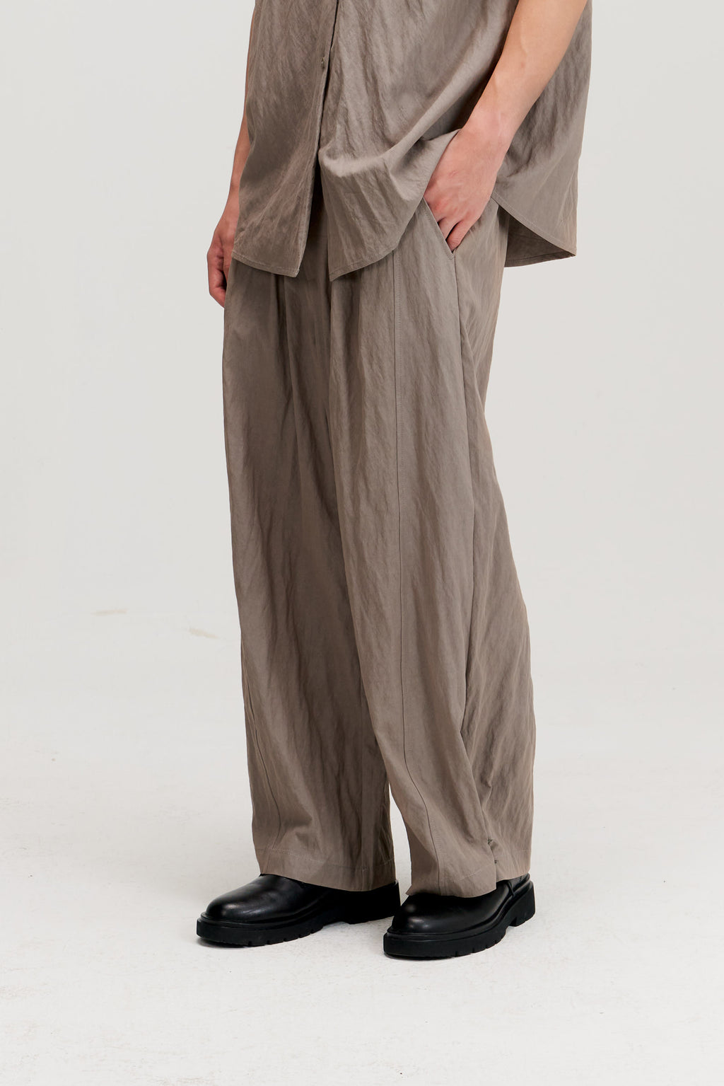 Gender Neutral Convertible Wear Long Pants 2.0 (Grey)