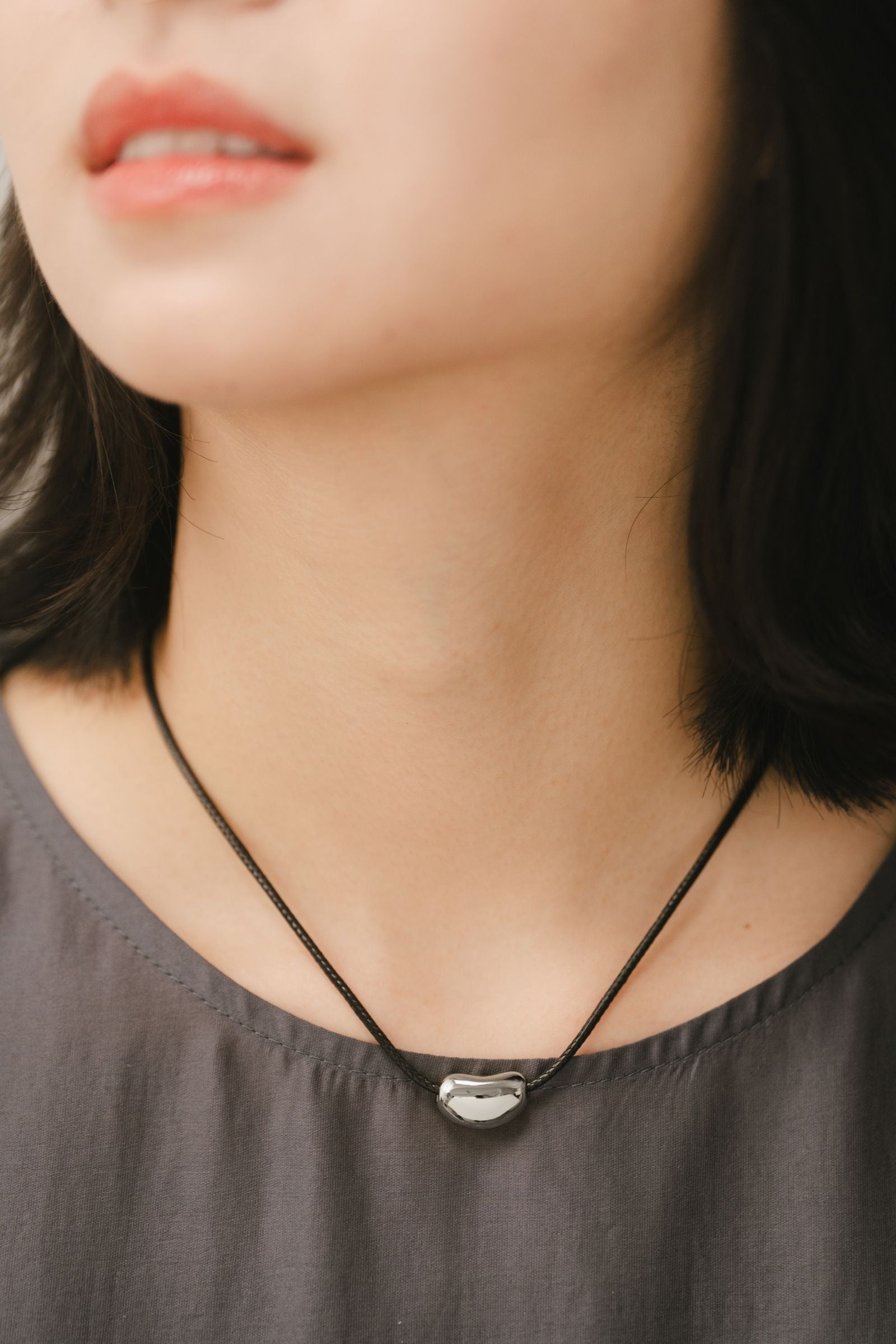WES x GUNG x SO | [Gung] Silver Pebble Cord Necklace