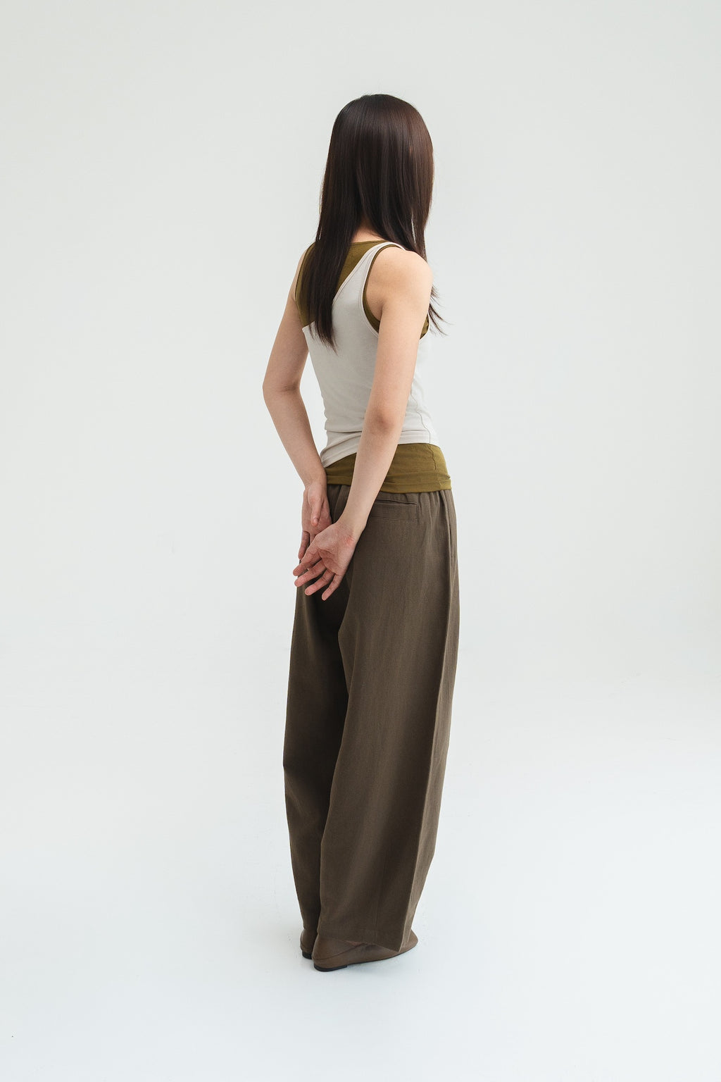 Gender Neutral Cocoon Trousers (Linen / Olive Brown)