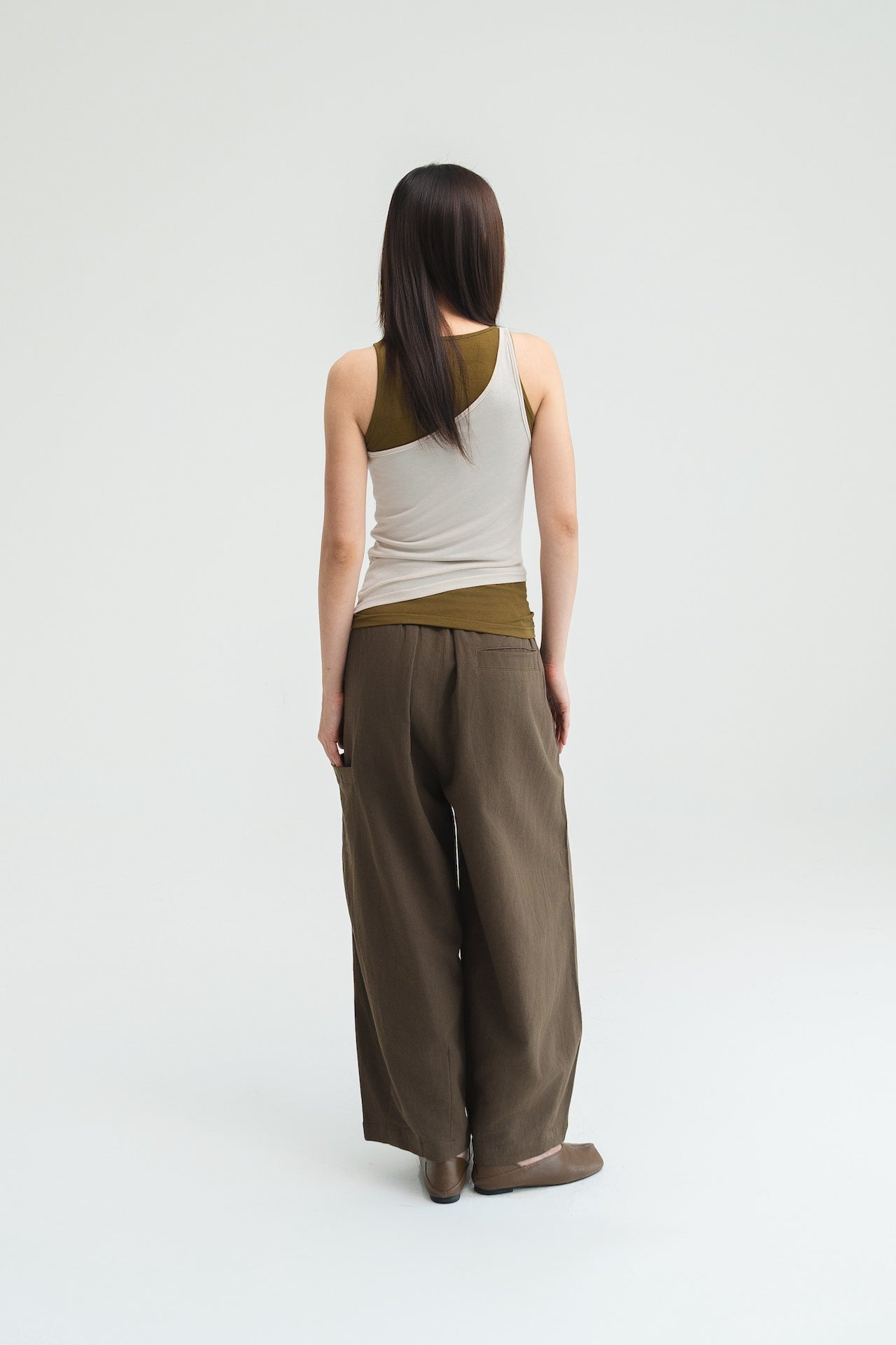 Gender Neutral Cocoon Trousers (Linen / Olive Brown)