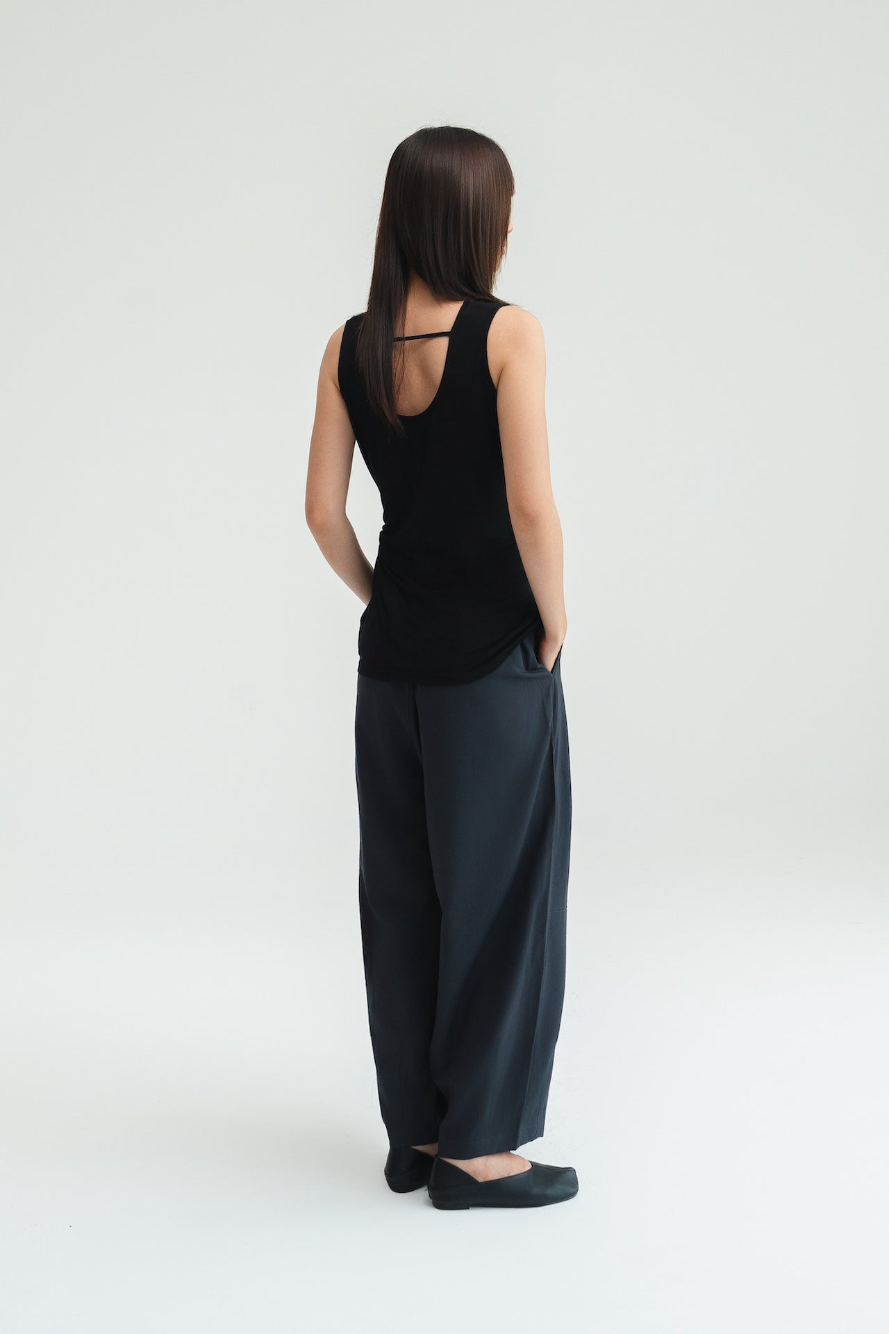 Gender Neutral Cocoon Trousers (Poly / Dark Grey)