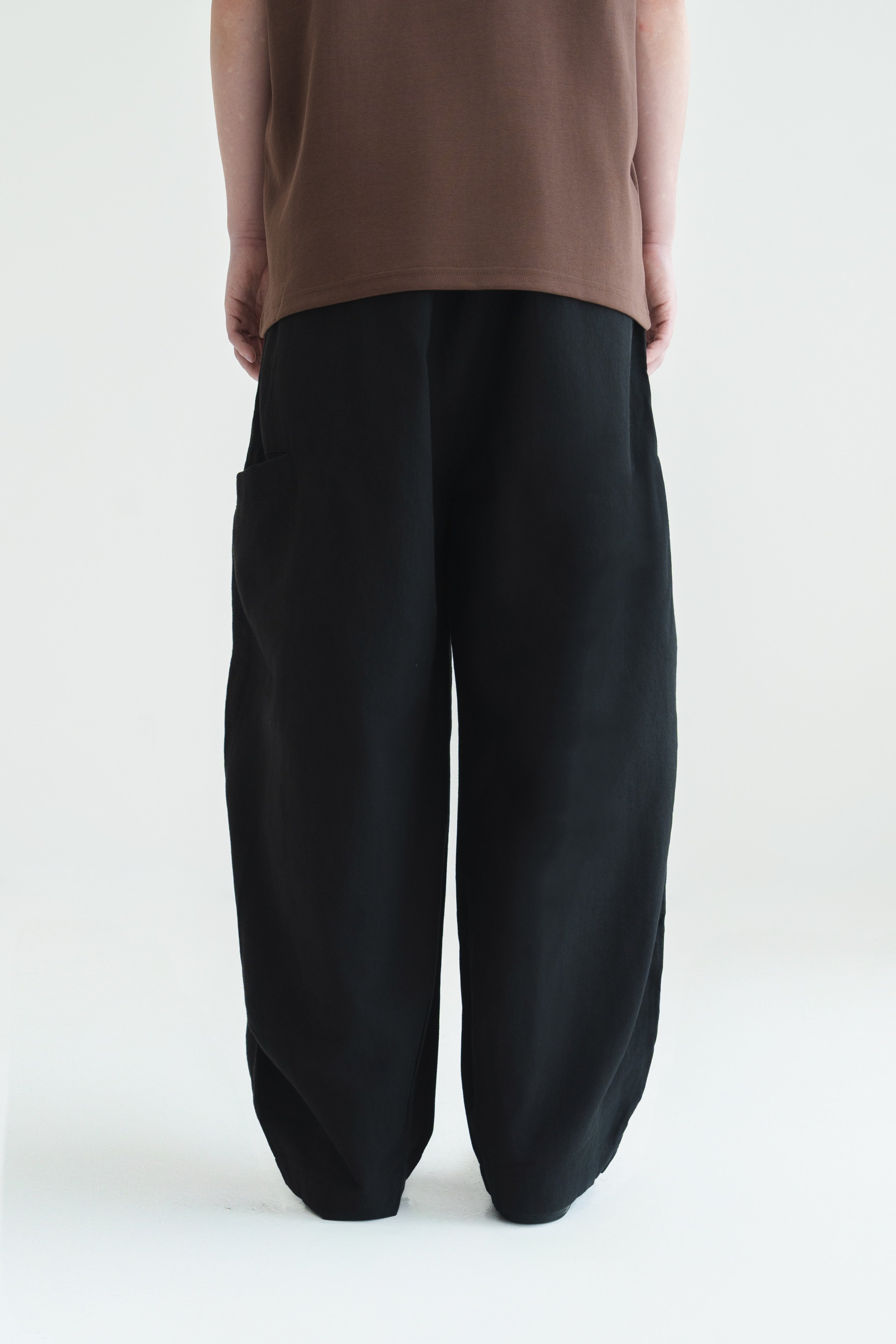 Gender Neutral Cocoon Trousers (Linen / Black)