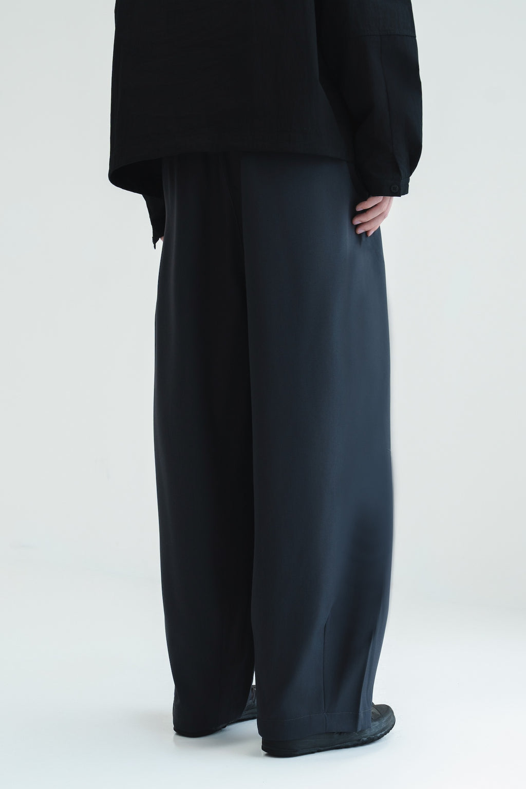 Gender Neutral Cocoon Trousers (Poly / Dark Grey)