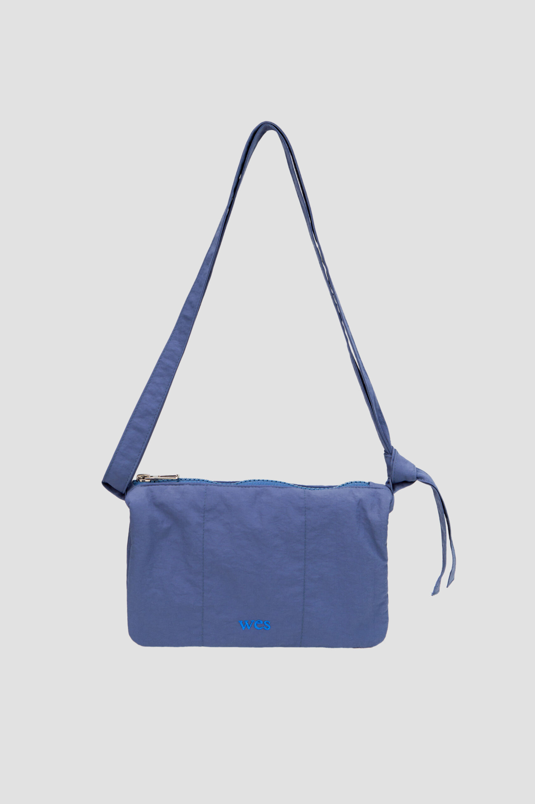 Small Nylon Cushion Pouch (Blue) – The WES Studio