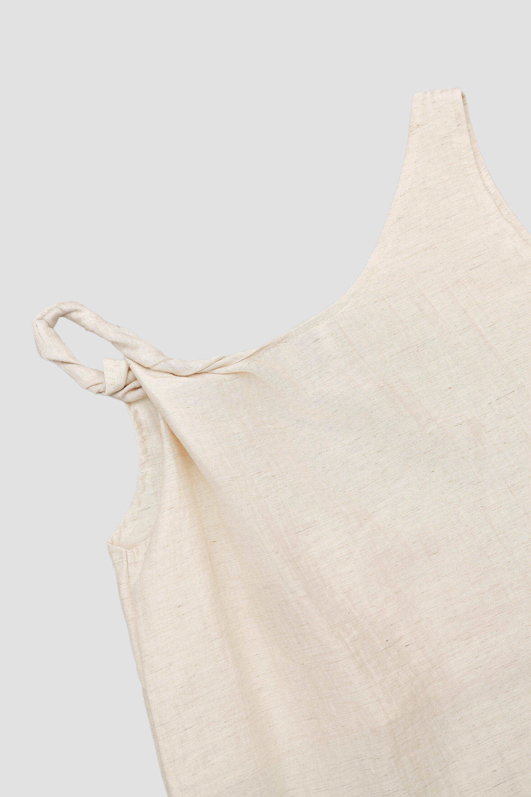 Twisted Shoulder Tank Top 2