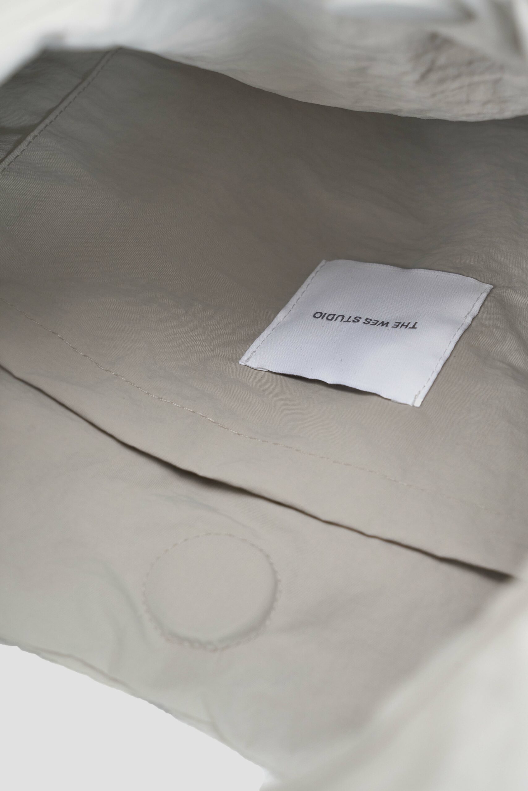 Egg Nylon Tote 2