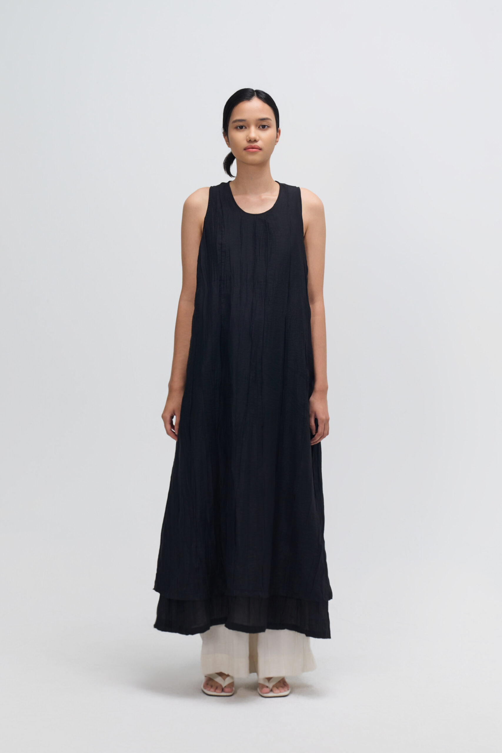 Crossback Draped Maxi Tank Dress (Black)_(2)