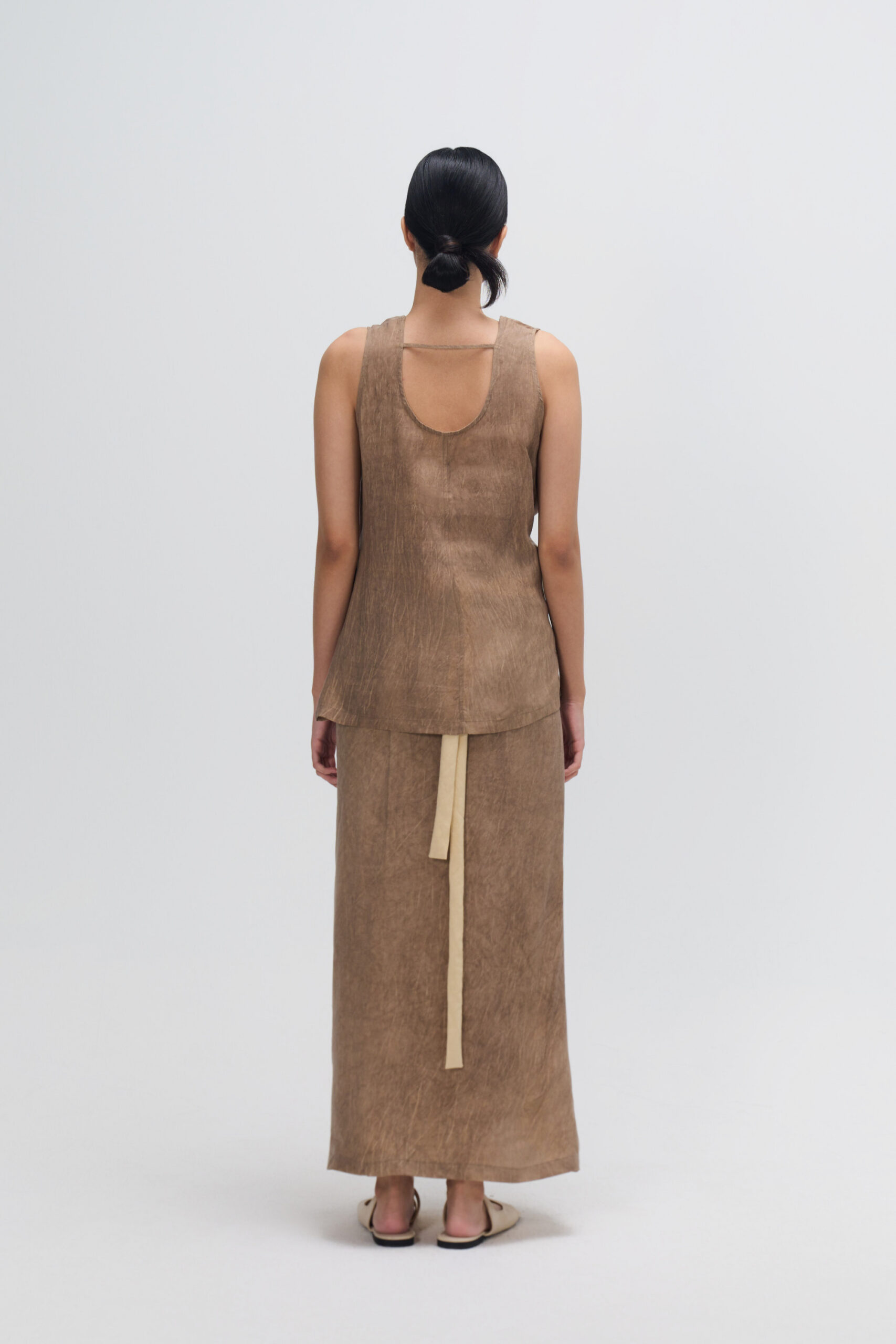 Tie Dye Waist Draped Tank Top (Brown) 2