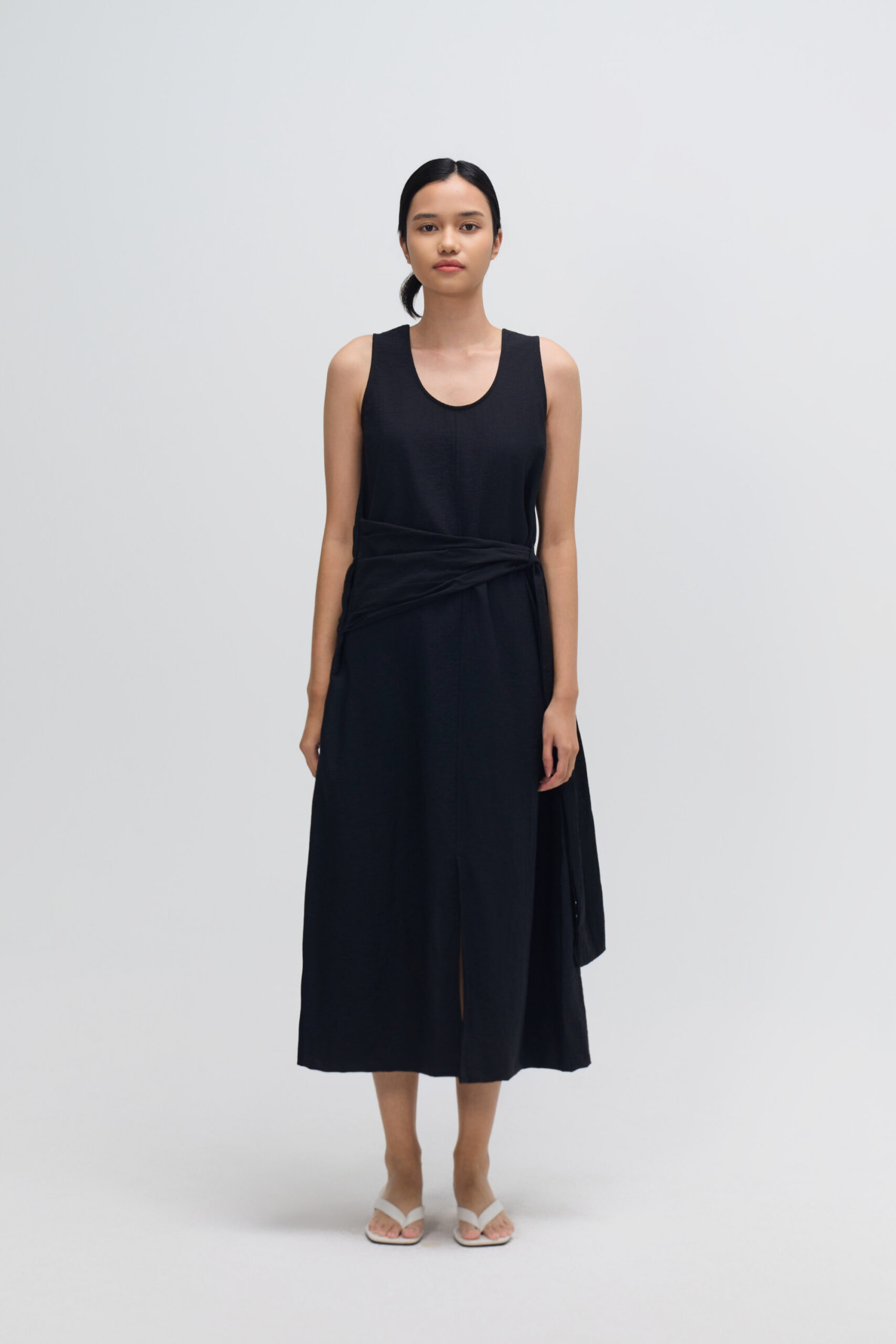 Waist Draped Maxi Tank Dress (Black)_(2)