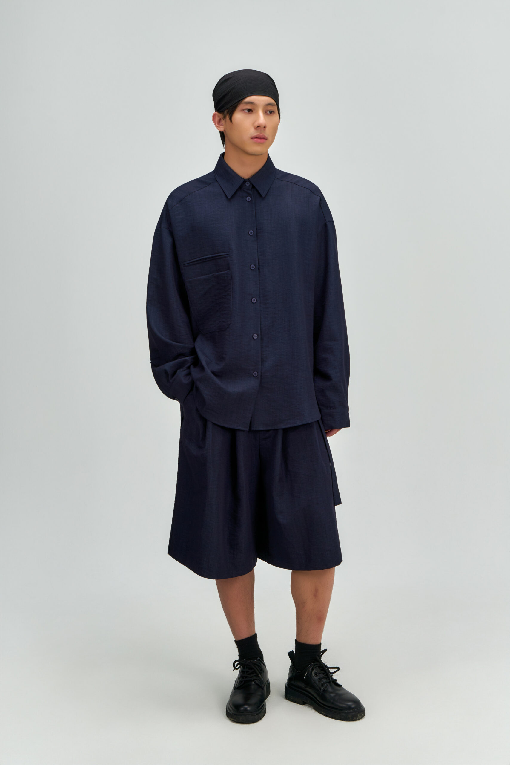 Gender Neutral Oversized Arm Long Sleeve Blouse (Navy)