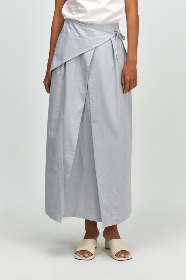 Waist Bandeu Pleated Skirt - Plus Long (Light Blue)