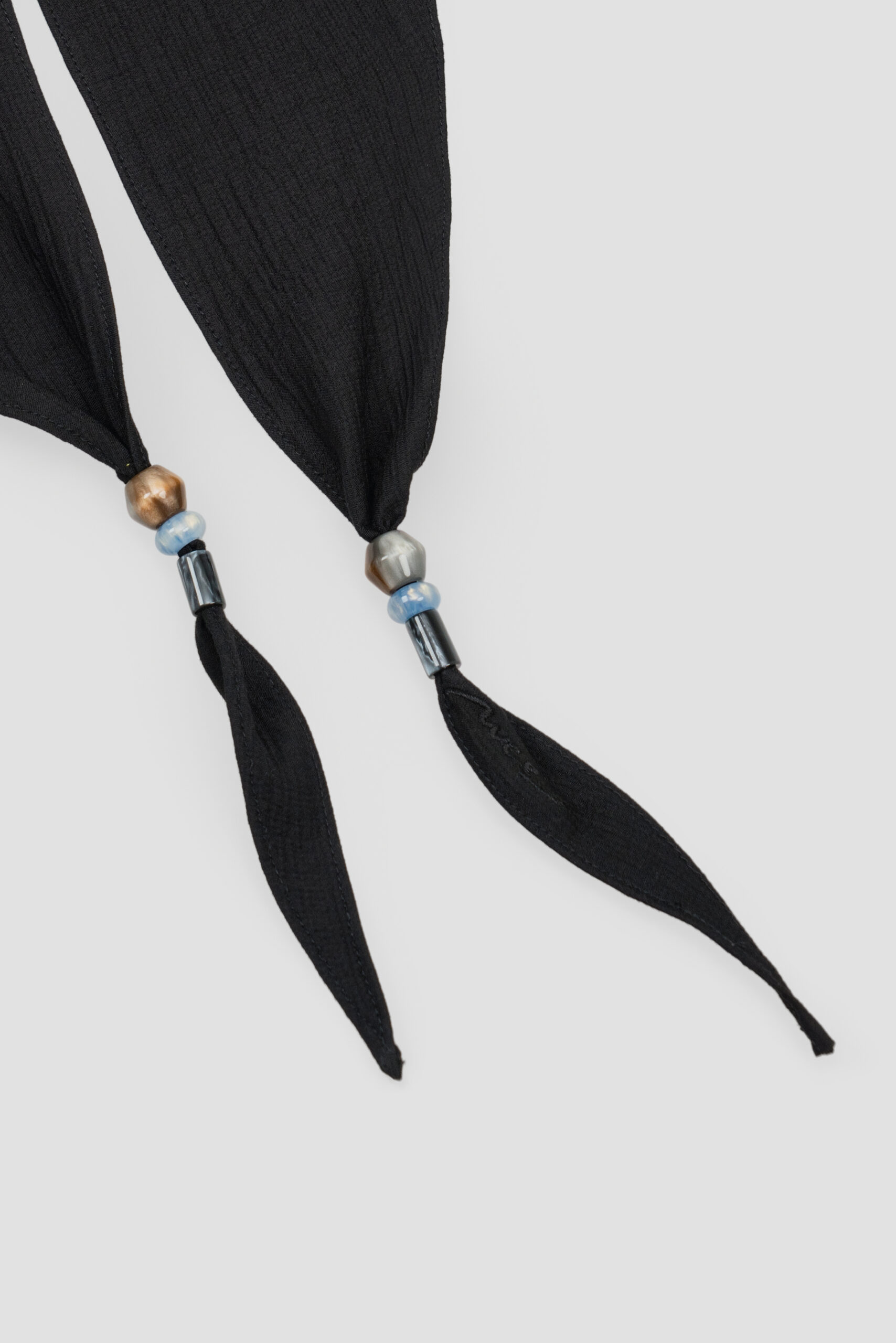 Long Tri Beaded Scarf (Black) 2